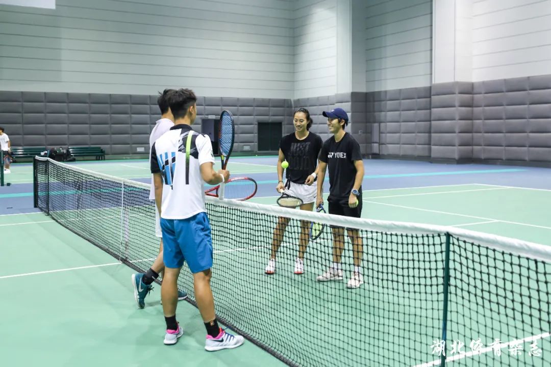 间的球员 间的球员