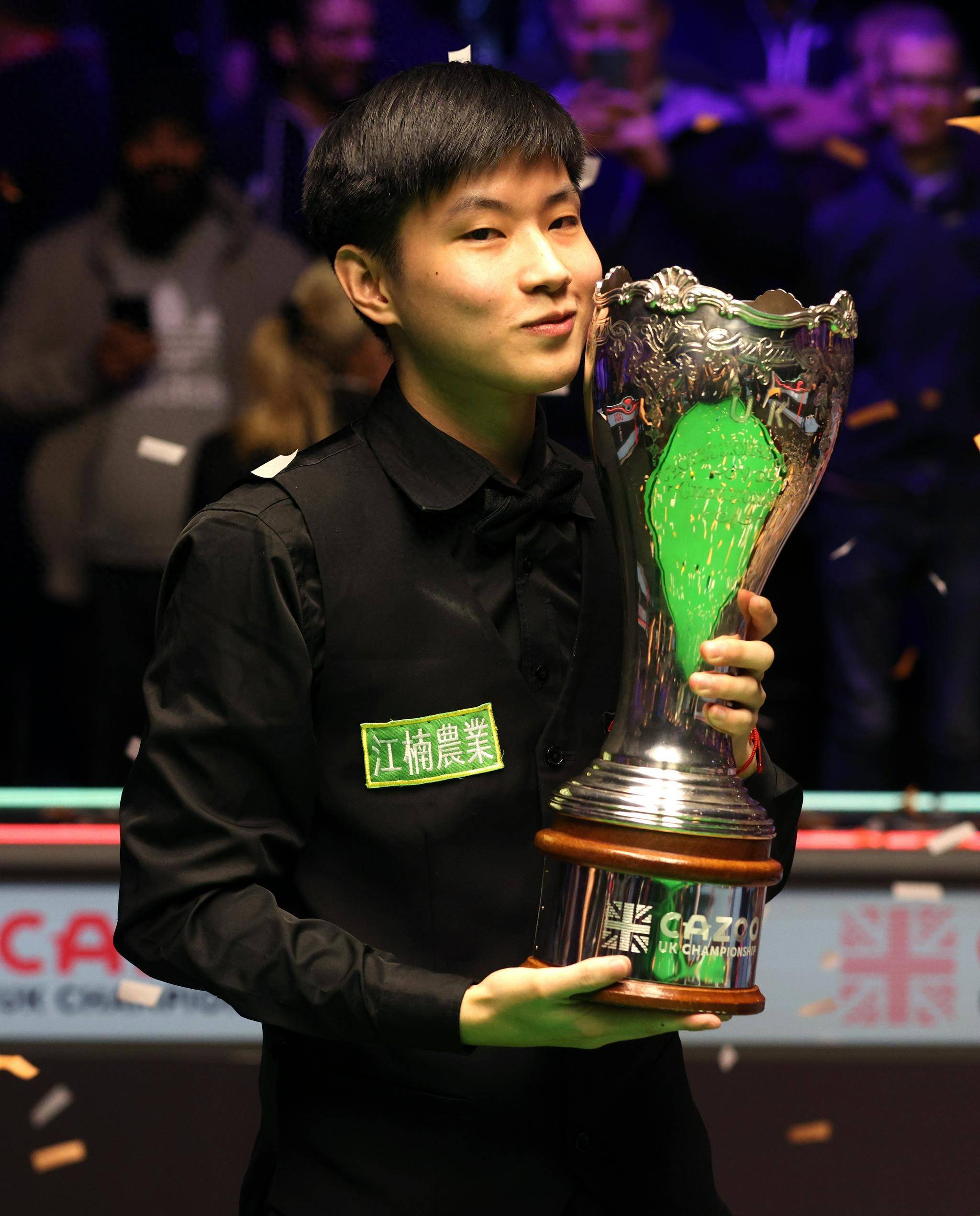 赛最年轻的 赛最年轻的