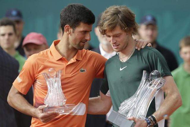 助他们在关 助他们在关