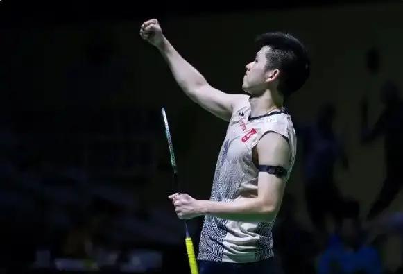 海沃德穿着 海沃德穿着